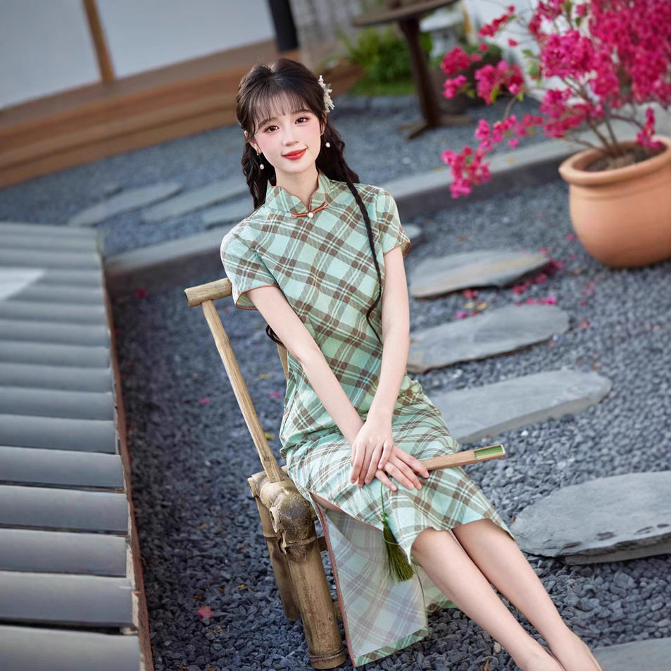 2026新款古法旗袍女夏季新中式轻款高端格子日常学生文艺连衣