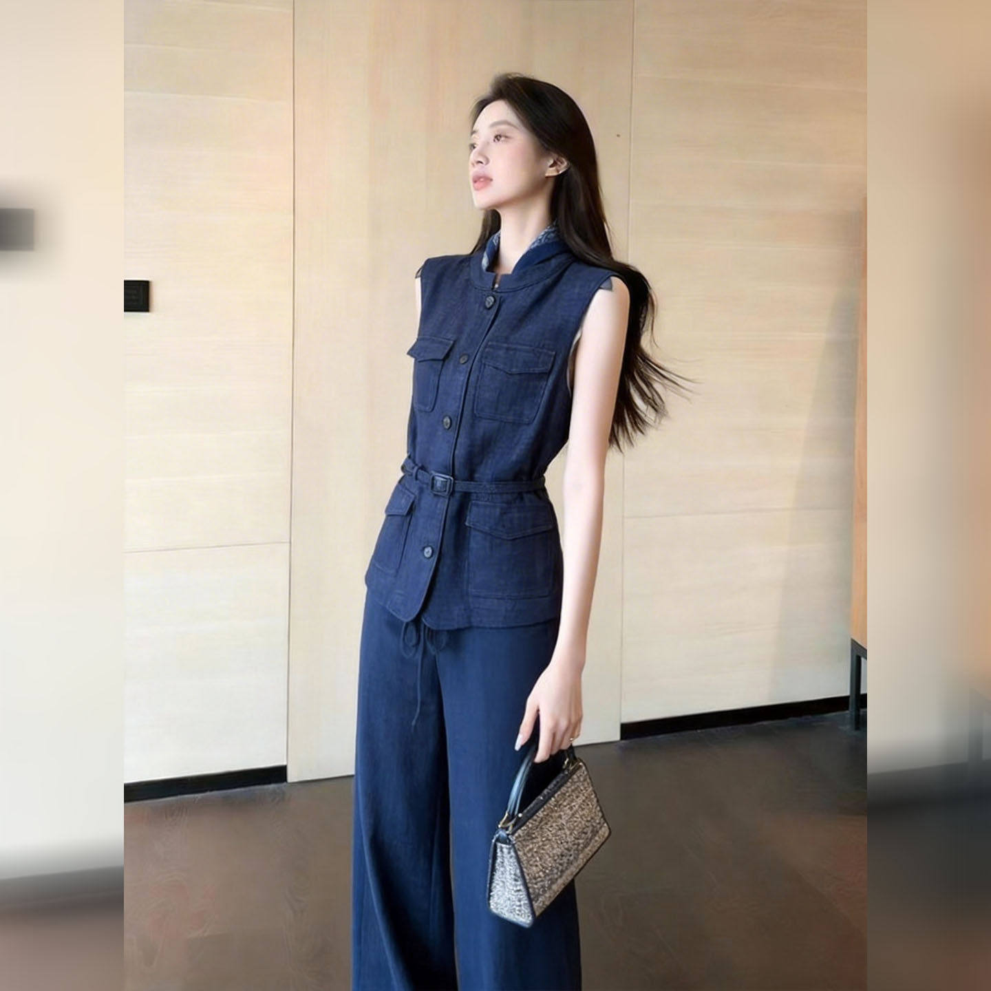 高级感牛仔马甲阔腿裤套装女2026夏季新款休闲气质腰带收腰两件套