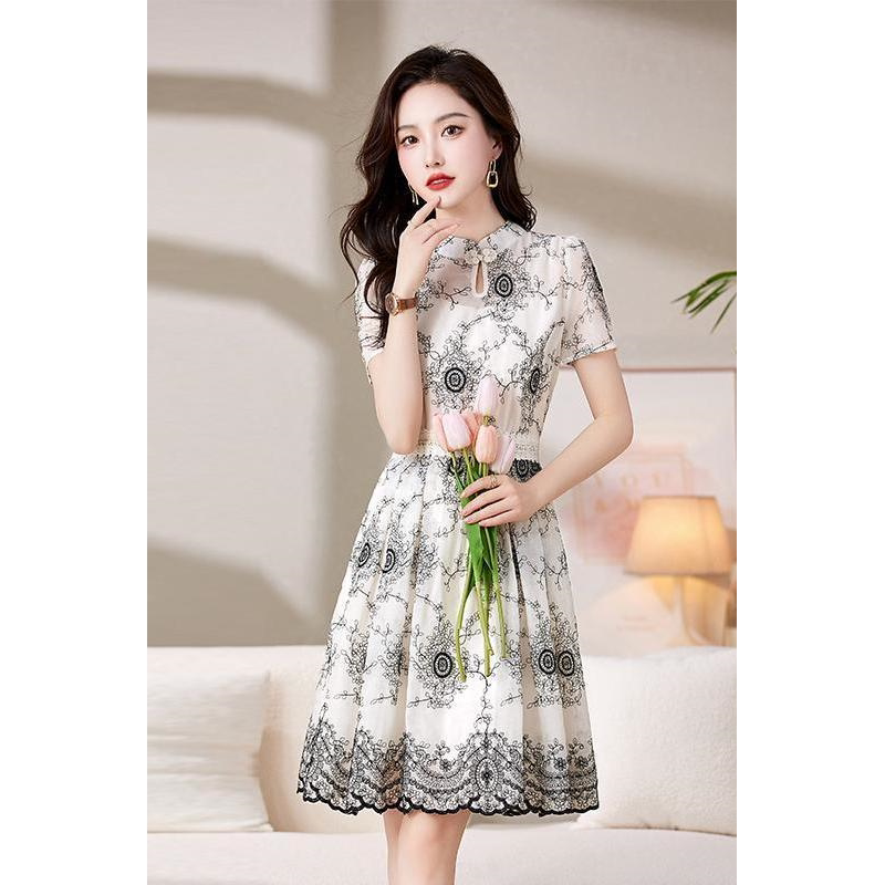 新中式连衣裙女2025夏季新款复古中国风改良旗袍年轻款高端气质裙