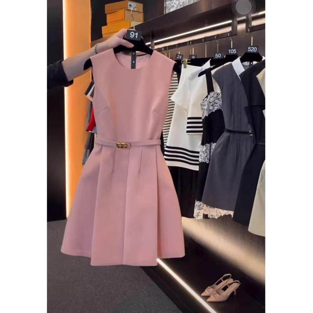 小个子独特超好看连衣裙梨形身材气质名媛女神范绝美粉色背心裙夏