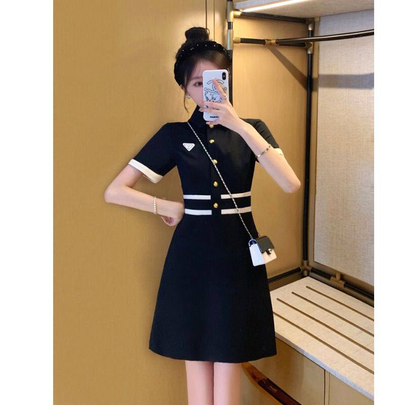 小个子黑色2025新款针织连衣裙夏季显瘦气质法式香风短袖针织裙子