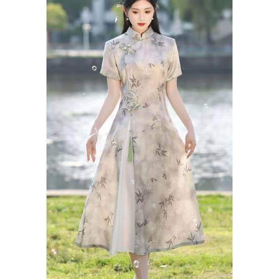 新中式旗袍女2025新款年轻款气质高端改良连衣裙奥黛绝美印