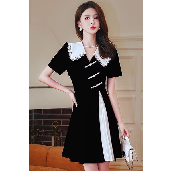 黑色新中式连衣裙高级感显瘦气质女装夏季2026新款小个子礼服裙子
