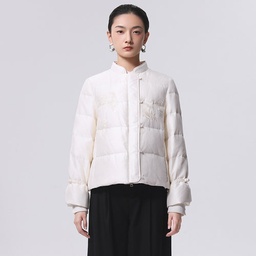 白鹅绒国风绣花醋纤短款女羽绒服