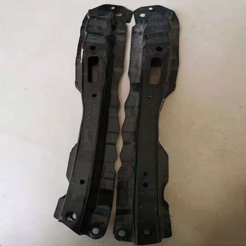 适配CS75水箱下横梁下支架拖车梁前副车架纵梁元宝梁延伸臂防撞梁