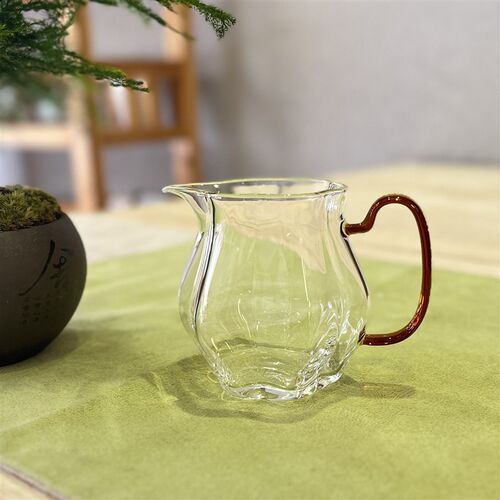 新品花瓣公道杯玻璃高档茶海单个公杯分茶器带手柄功夫茶分茶杯