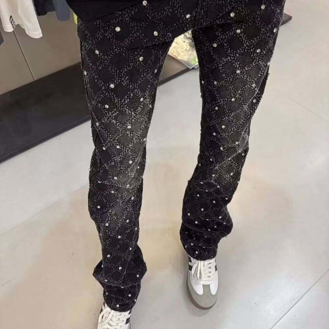 新款黑色网红男士满天星微喇牛仔裤铆钉镶钻装饰潮流休闲喇叭裤