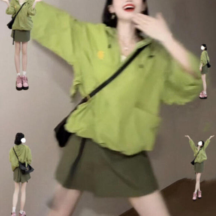 绿色户外防晒外套女款2026年夏季新款韩系宽松连帽休闲轻薄防晒衣