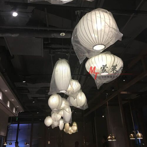 中式布艺吊灯火锅店餐厅饭店大厅仿古红灯笼中国风日式组合灯具