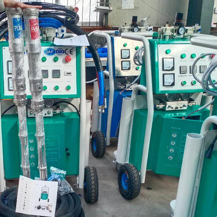 源头厂家CN山东海拓M-CE3聚氨酯喷涂机 墙喷体保温隔热涂设备出口