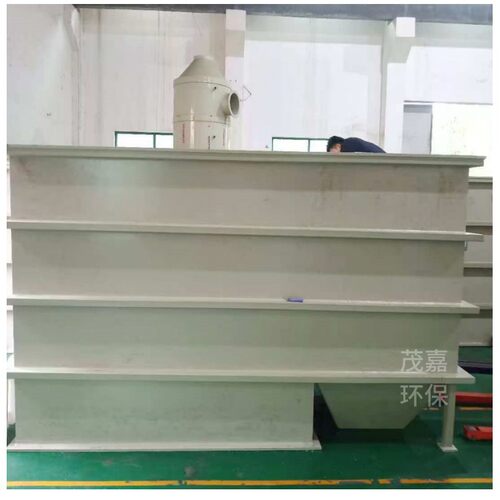 上海制作PP带法兰槽体系列 箱体和沉淀池PP制品 焊接非标定制