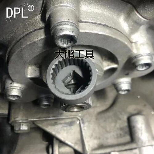 适用于兰博基尼6.5蝙蝠 LP700曲轴皮带轮拆卸调节套筒正时专用工