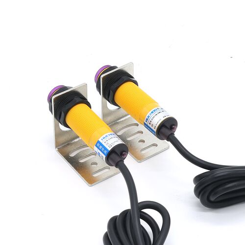 原装对射光电开关CHE18-5MPA-B710 E3F-5DP1-5L三线PNP常开6-36V