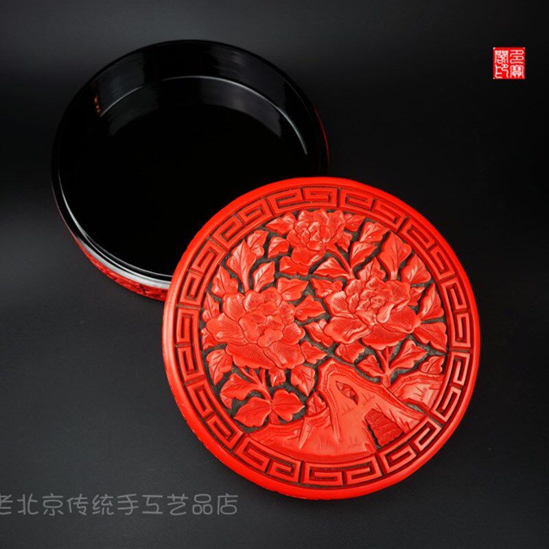 出国特色礼品创汇非遗老货天然大漆漆器剔红纯手工老雕漆捧盒摆