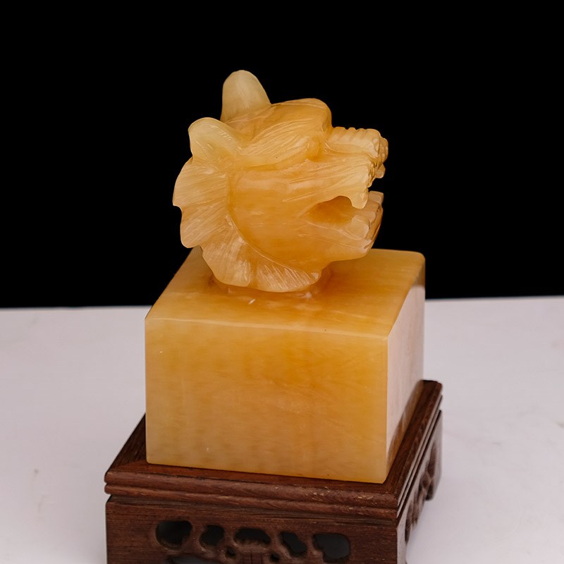 天然玉石玉玺印章摆件黄玉虎头印生肖虎金虎纳福帅印官印雕刻工艺
