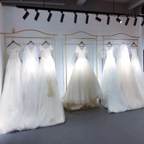 婚纱店专用展示架礼服旗袍货架铁艺落地金色影楼秀禾服挂衣货架子