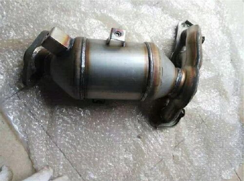 适用于东风帅客1.5 1.6三元催化  消声器前段排气管带三元OBD