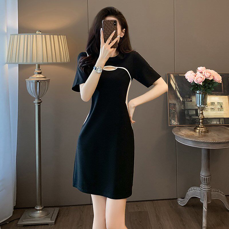 黑白拼色修身显瘦连衣裙女2024新款撞色拼接休闲短款套头T恤裙子