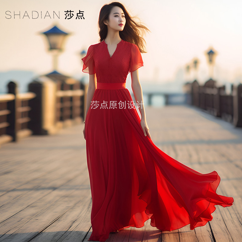 红色长裙蕾丝短袖连衣裙女夏季新款收腰显瘦海边沙漠拍照度假长裙