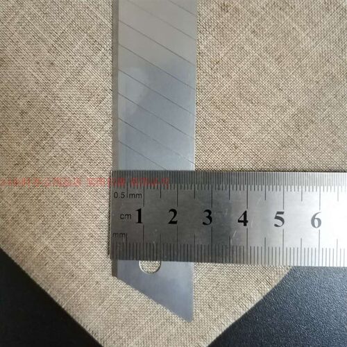 日钢A-128特大号美工刀片25MM裁纸介刀片装修美缝裁切替换大刀片