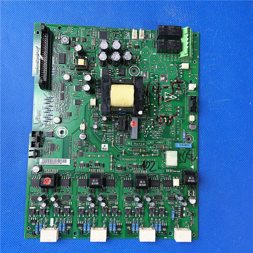丹佛斯变频器FC102 202 45-55-75-90KW 130B6060 1/2主驱动电源板