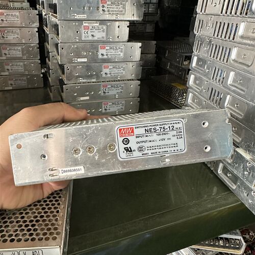 明纬原装正品开关电源NES-75-12 明纬电源75W12V6.2A 二手包好用