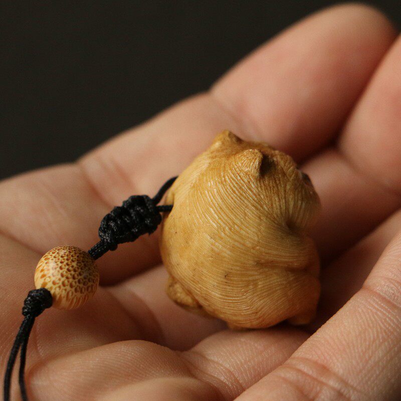 鹿角纯手工精工雕刻加菲猫古法上色手机钥匙背包挂件把件把玩