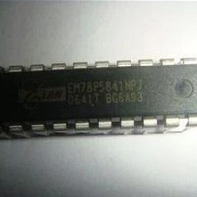 包邮 全新原装 EM78P5841NPJ EM78P5841 电磁炉芯片 DIP-20