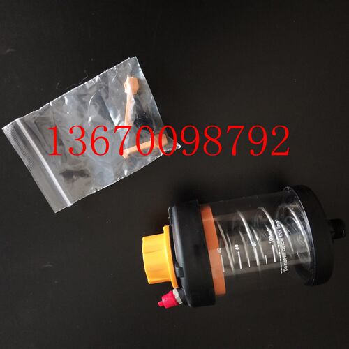 机械师电机自动注脂器     型号 S100 配套外牙M6*1