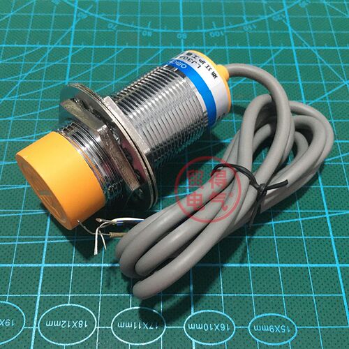 LJ30A3-15-J/EDZ沪工OMCH接近感应开关传感器常开常闭电感式