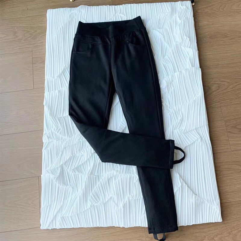 零下30度不用怕!显瘦百搭羽绒保暖抗寒加厚鹅绒裤小黑裤女冬季