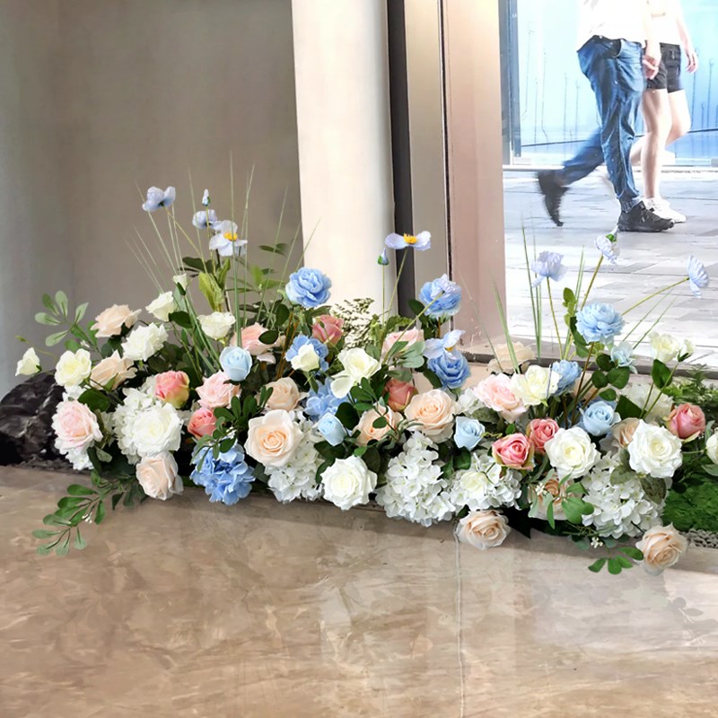 清新婚礼迎宾花艺布置婚庆宴会路引餐桌花排摆件服装橱窗道具花卉