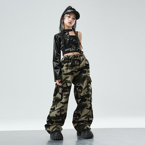 2026新款儿童爵士舞服装单袖皮衣迷彩裤套装露脐JAZZ街舞演出