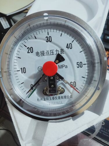 YXC150ZT轴向带边磁助式电接点压力表2.5/1.6/40/60mpa杭州富阳