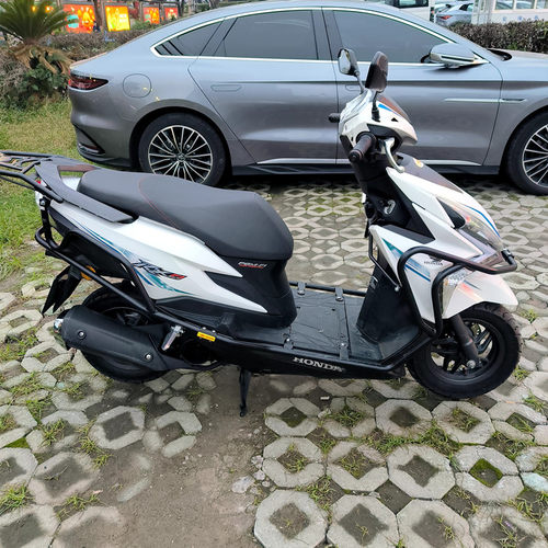 适用于新本裂行RX125保险杆 前后护杠防摔杠SDH125TT-31/37机车