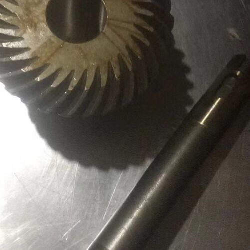 齐齐哈尔第二机床6130铣床配件X5030升降台螺旋伞齿轮Z15/30 L172