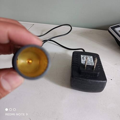 小款汽车点烟器头插座家用电源转换器车载风扇适配器220v转24v