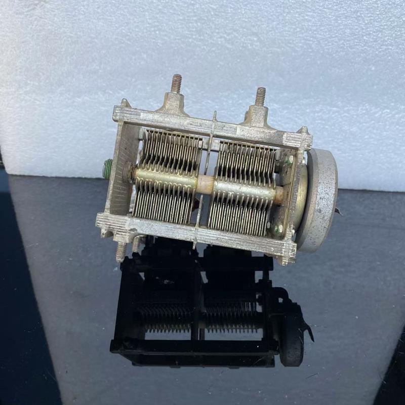 进口苏联仪器拆下来双联可变可调电容器DIY制作容量自测