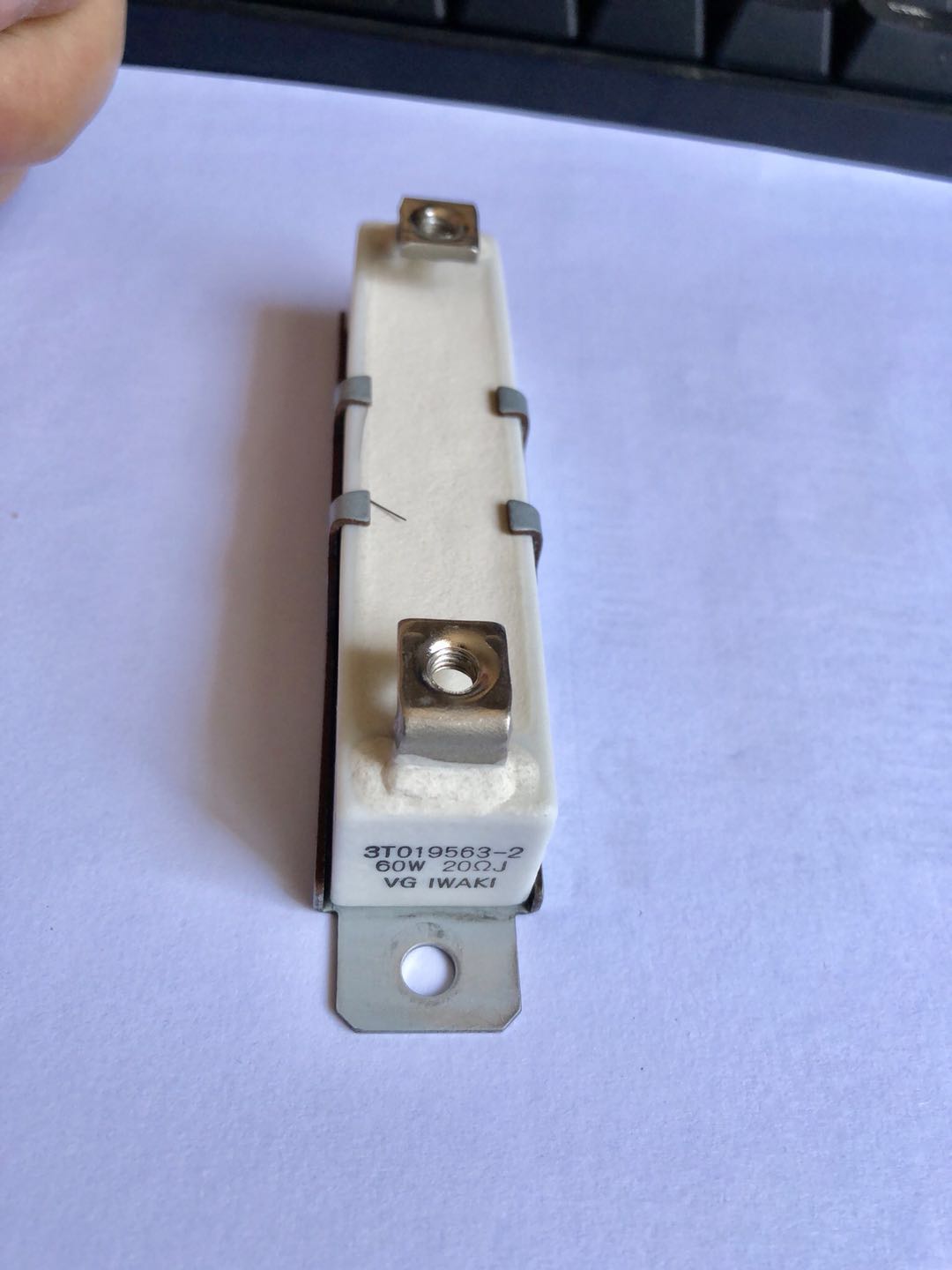 日立变频器启动限流缓冲电阻3T019563-2 60W 20 J欧