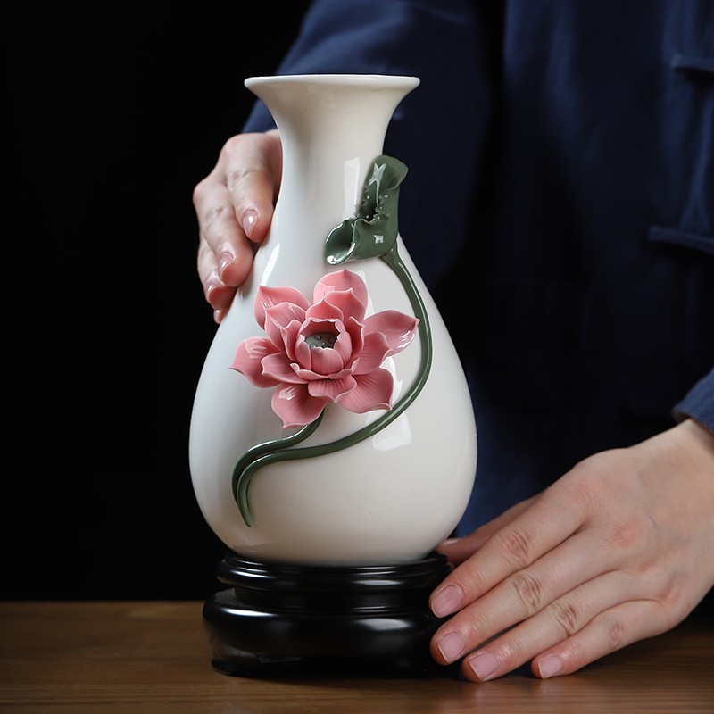 东方泥土陶瓷手工梅花牡丹荷花兰花插花花瓶摆件家居电视柜装饰品