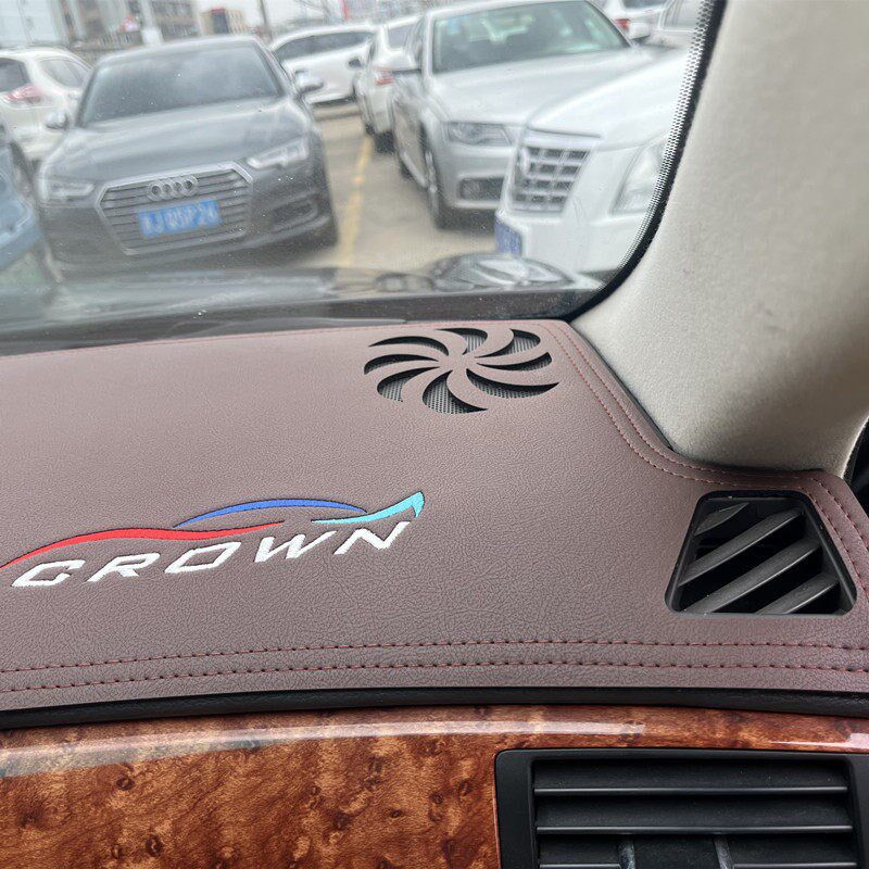05 06 07 08 09款十二代皇冠仪表台避光垫中控台防晒隔热遮光遮阳