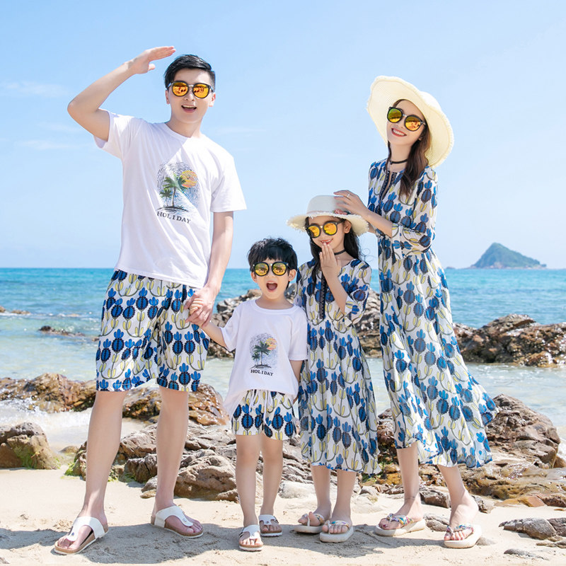2020夏季新款亲子装一家三口海边度假沙滩裙母女装洋气雪纺连衣裙
