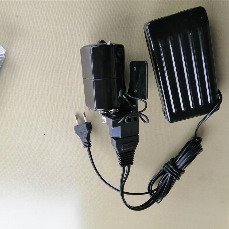 包邮缝纫机配件撬边机盲缝机暗缝机家用220V铜线马达小电机及脚踏