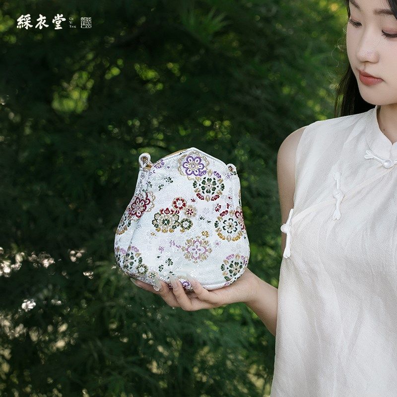 彩衣堂国风复古中式织锦葫芦链条包手提拎单肩斜挎手机零钱汉服包