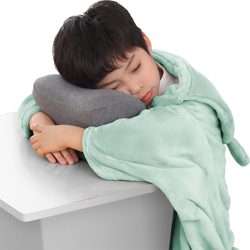 午睡毯学生教室用斗篷加厚冬季保暖小被子儿童毯子披肩毯盖腿毛毯
