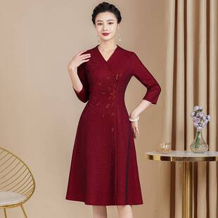2026新款秋装高端妈妈结婚礼服小个子年轻喜婆婆婚宴装旗袍连