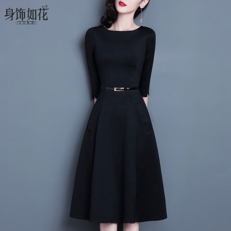 2024春秋新款女装中长款气质修身A字裙打底小黑裙中袖黑色连衣裙