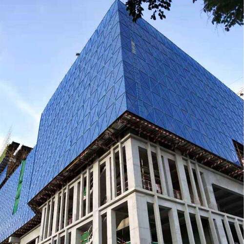 建筑工程全钢脚手架外围墙防护安全防落防坠蓝色金属阻燃冲孔板网