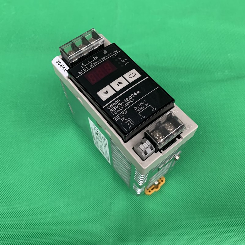 二手拆机原装进口日本 OMRON S8VS-12024A 24V 5A 数显开关电源