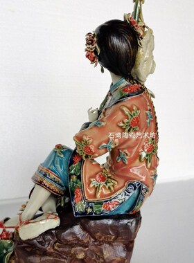 石湾陶瓷公仔美女仕女手工摆件客厅家居简约创意仕女满载而归